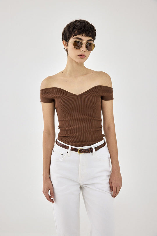 Tight Ribbed Off Shoulder Top - Dé Rococo