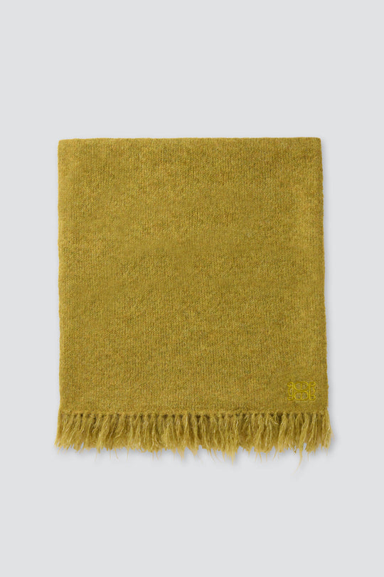 Fuzzy Scarf - Dé Rococo