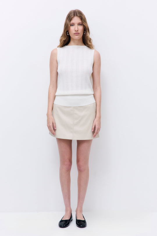 Ribbed Boat Neck Vest