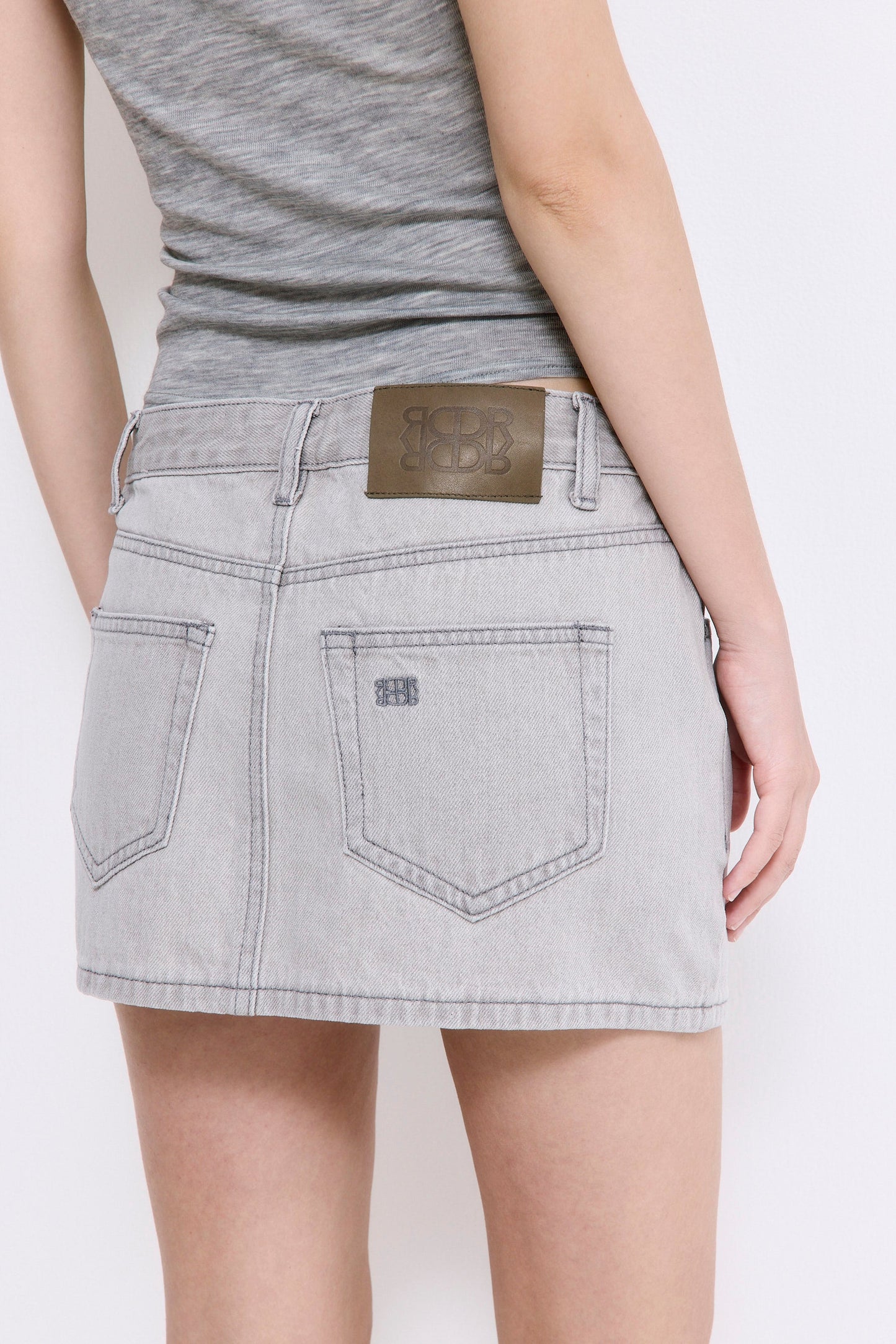 Low Rise Mini Denim Skirt - Dé Rococo
