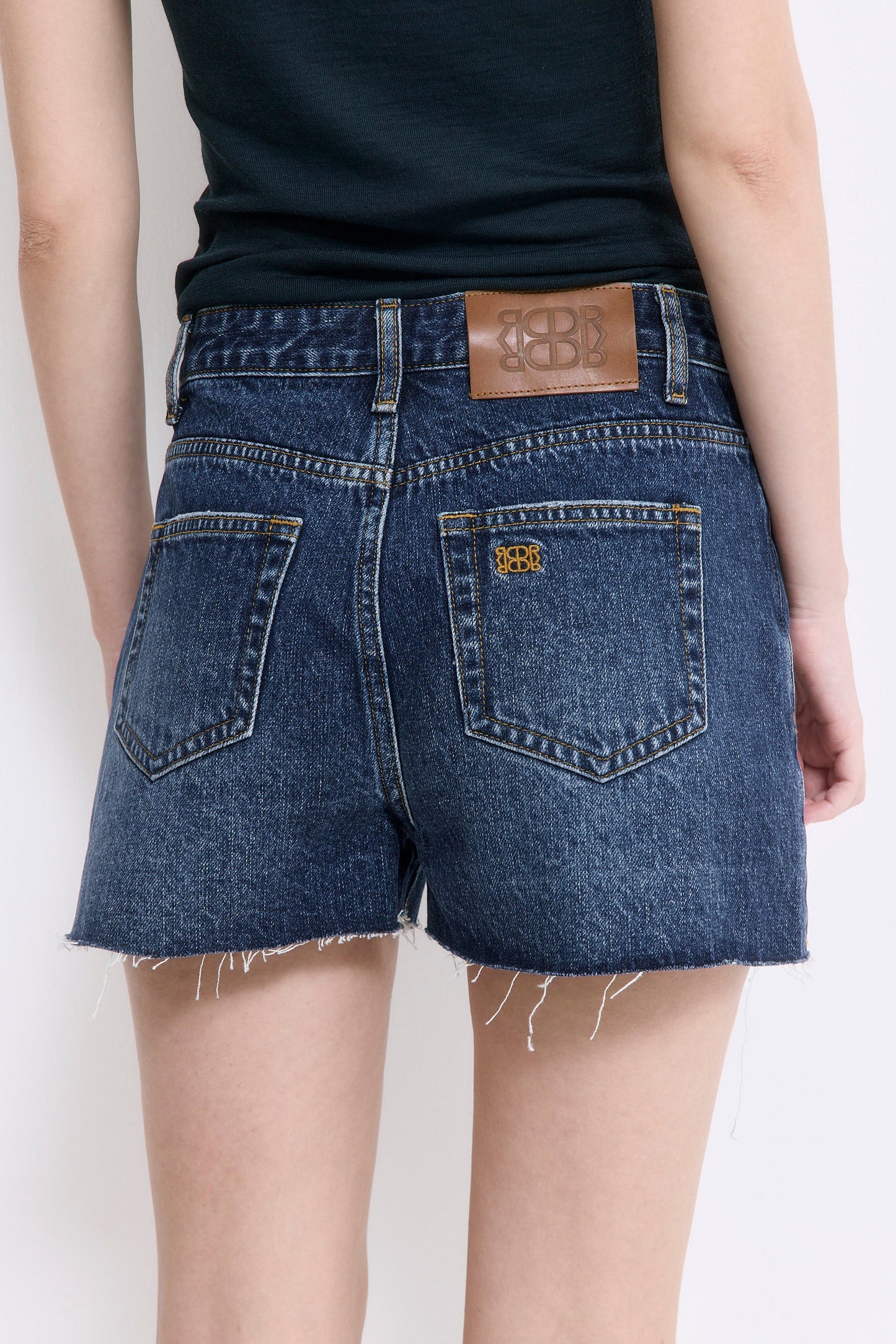 Mid Rise Denim Shorts - Dé Rococo