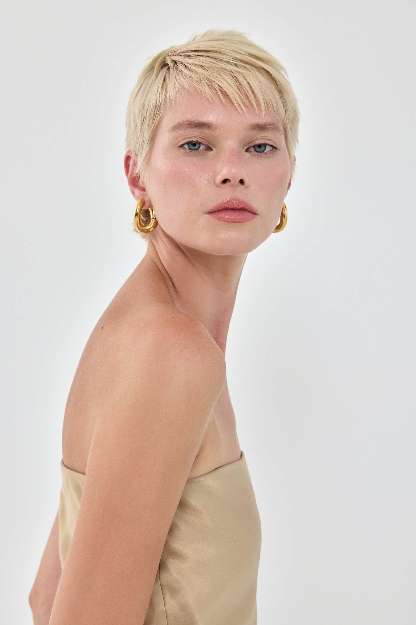 Satin Strapless Dress - Dé Rococo