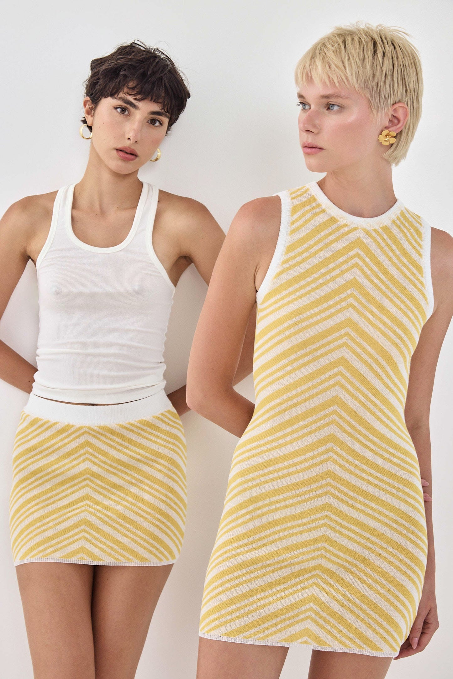 Pattern Knitted Open Back Mini Dress - Dé Rococo