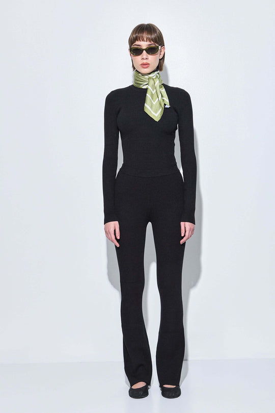Ribbed Flared Leggings - Dé Rococo
