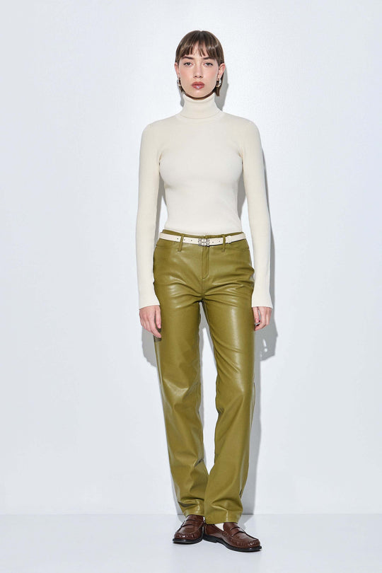 Ribbed Turtleneck Top - Dé Rococo