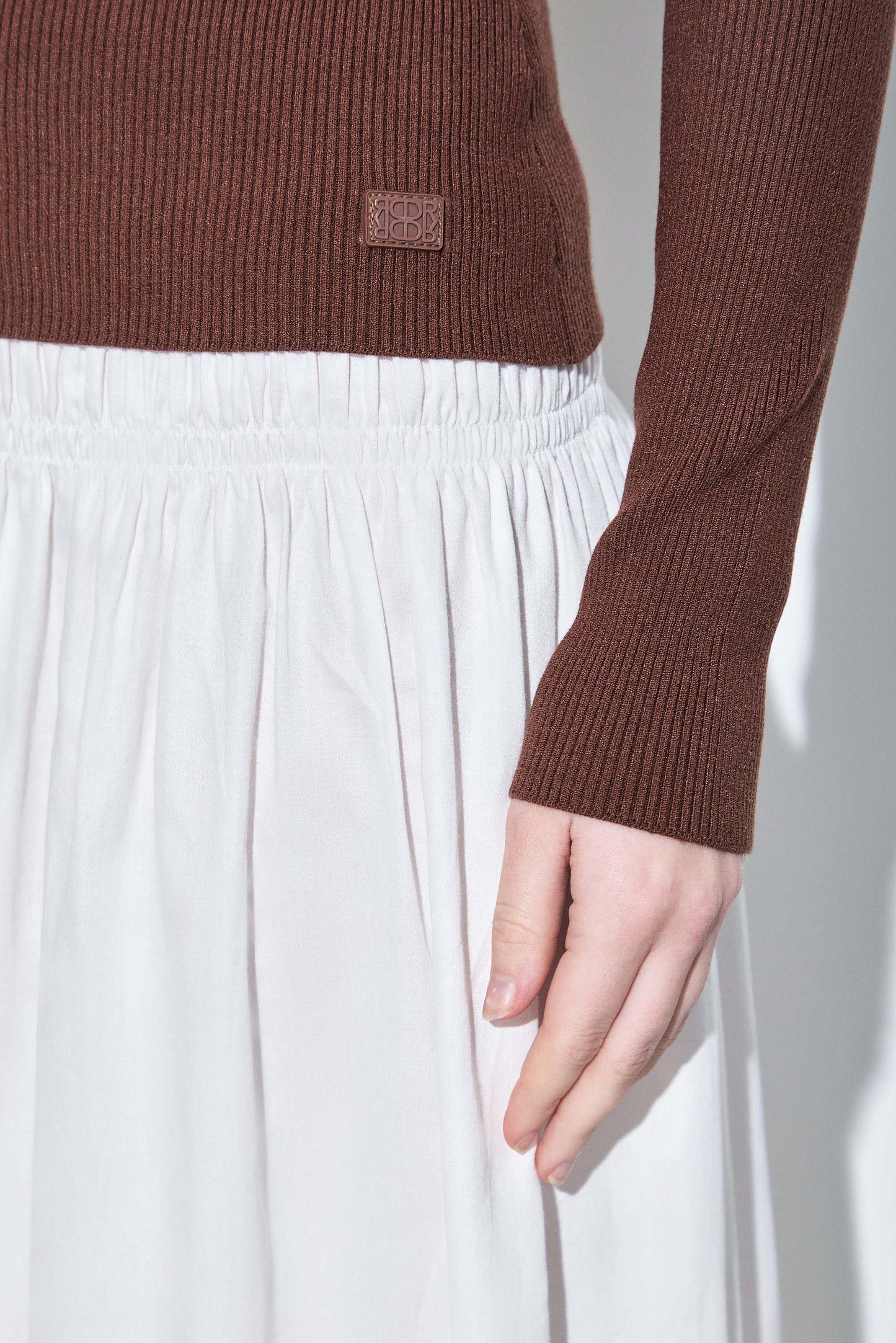 Ribbed Turtleneck Top - Dé Rococo