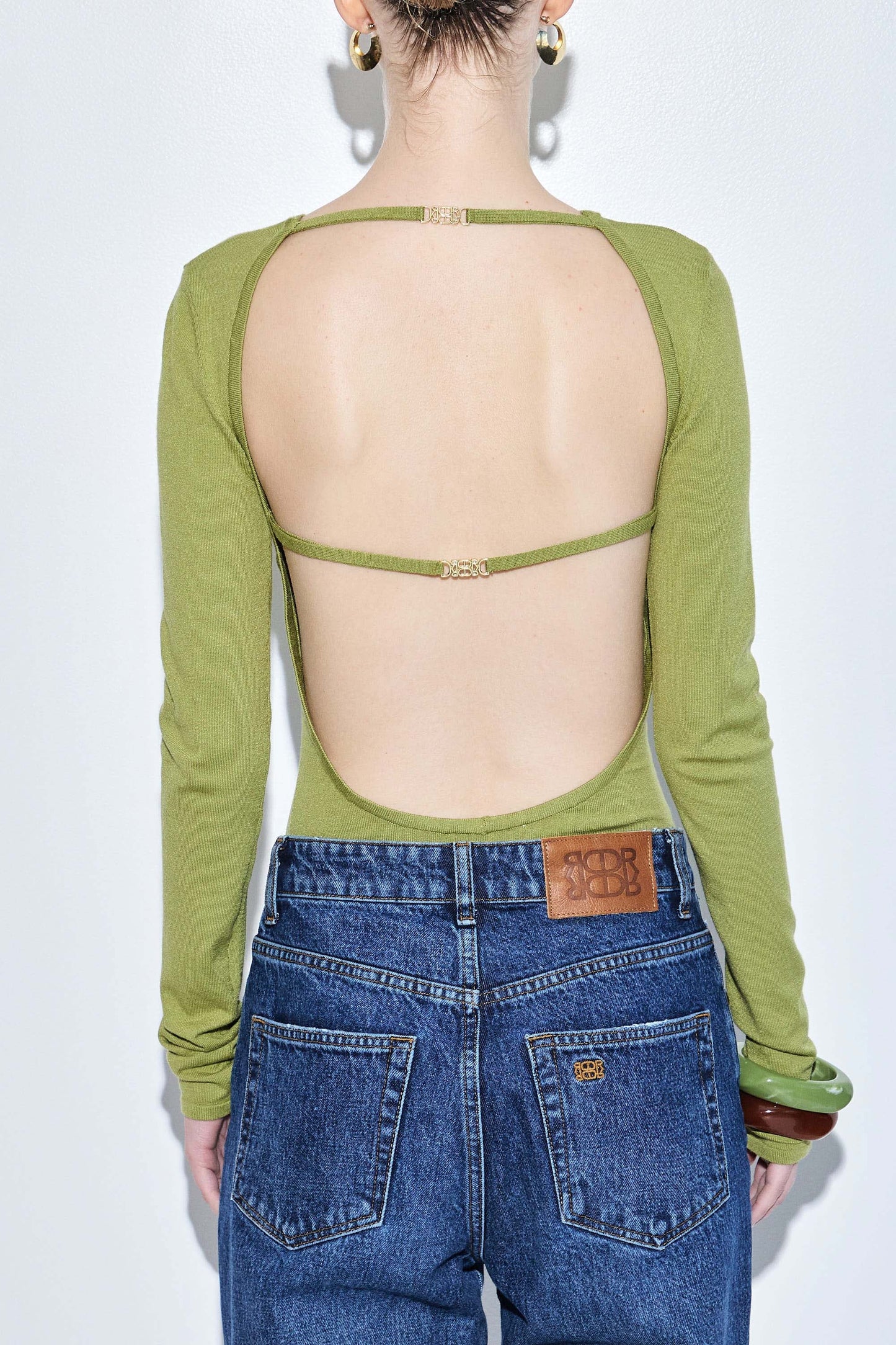Knitted Open Back Buckled Top - Dé Rococo