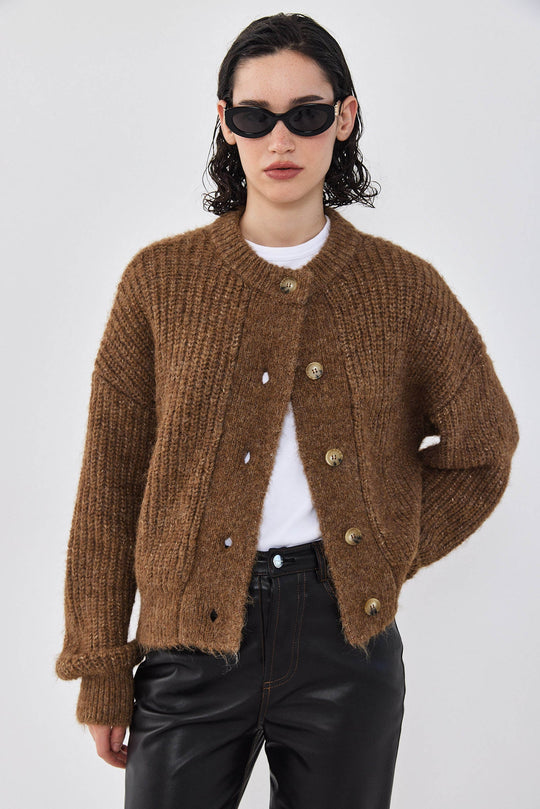 Oversized Fuzzy Cardigan - Dé Rococo