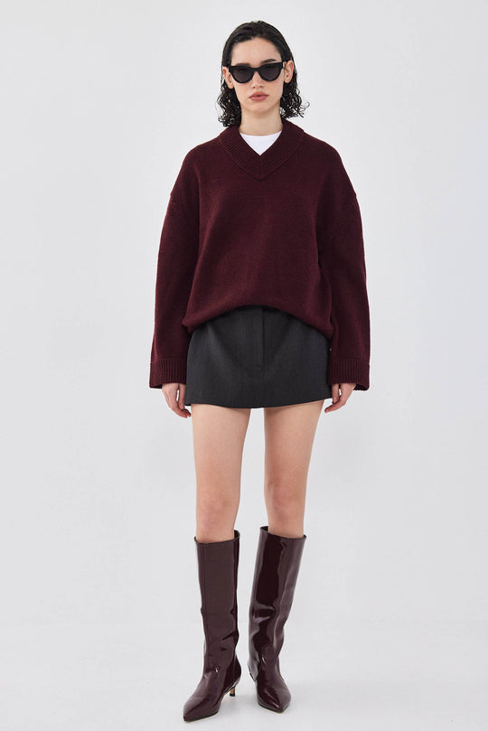 V Neck Oversized Jumper - Dé Rococo