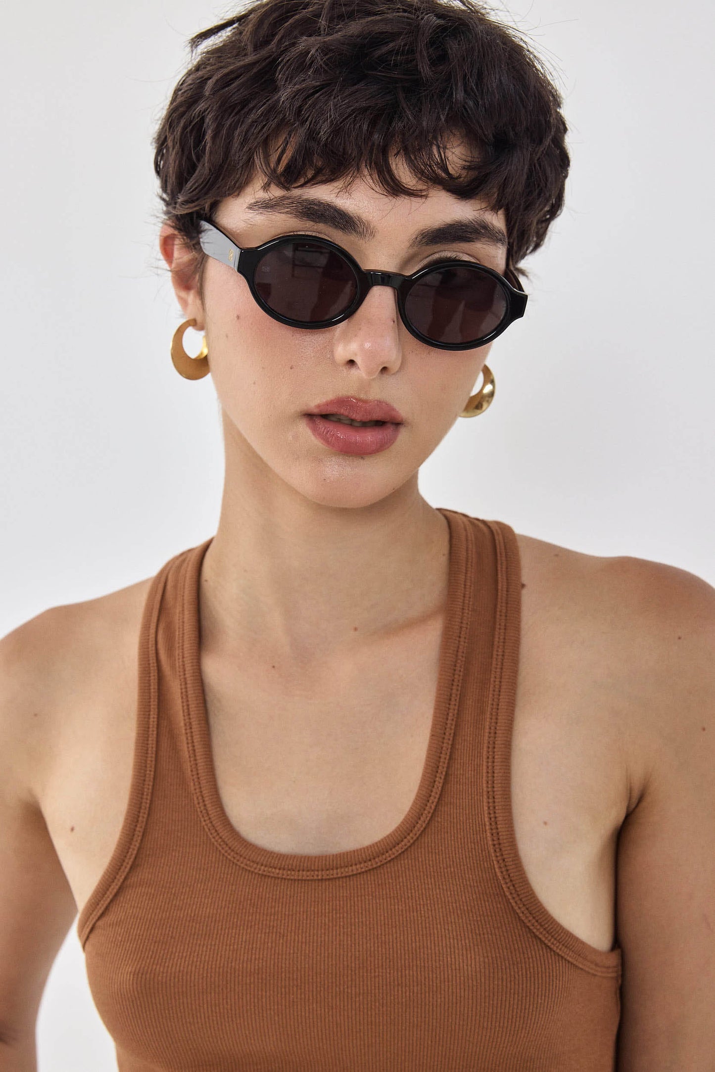 Deep Scoop Racer Tank Top - Dé Rococo