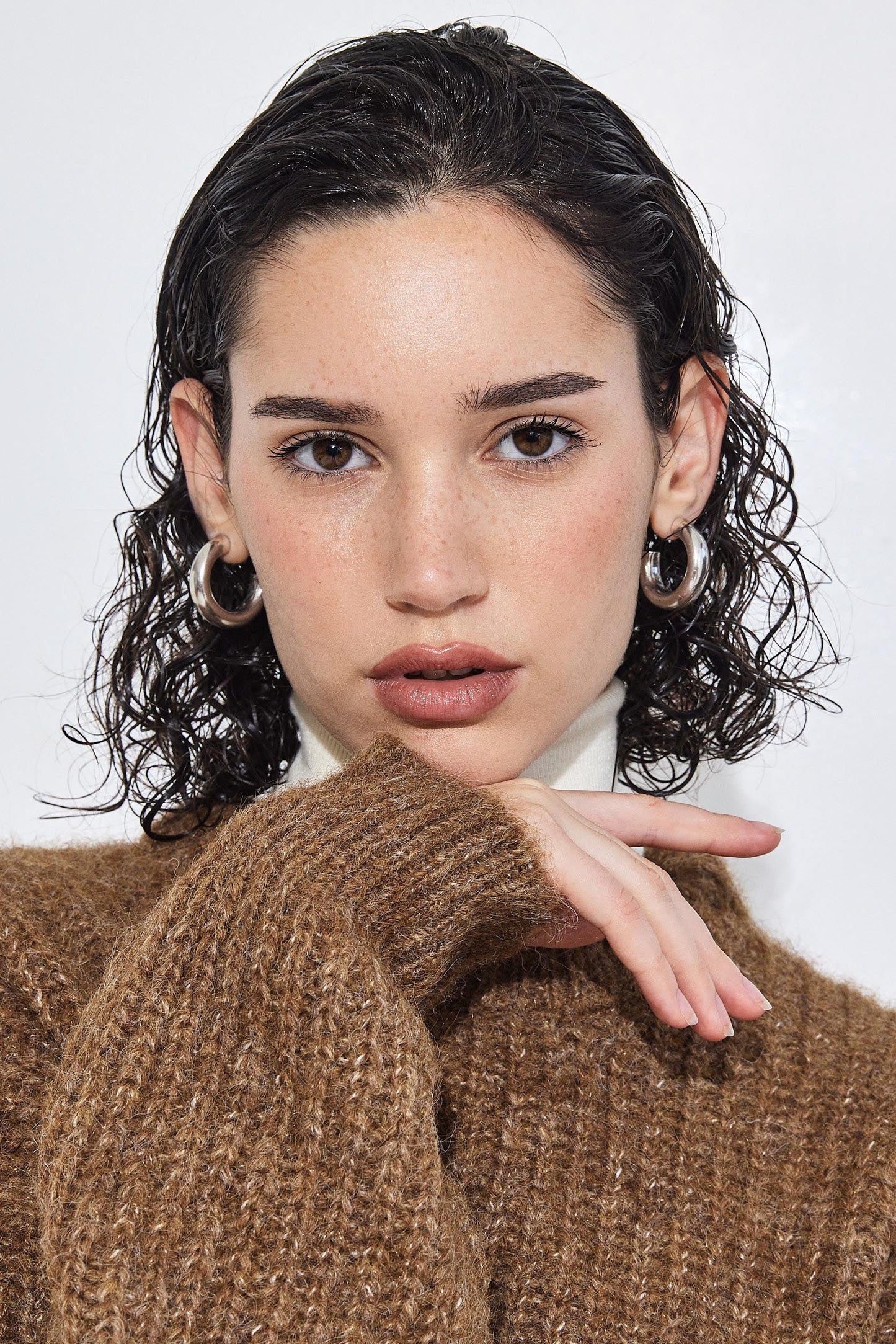 Oversized Fuzzy Sweater - Dé Rococo