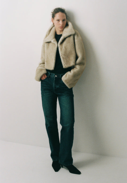 Faux Fur Cropped Coat - Dé Rococo