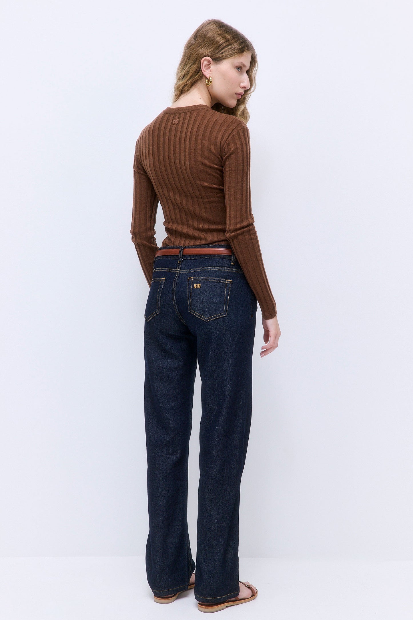 Soft Ribbed V Neck