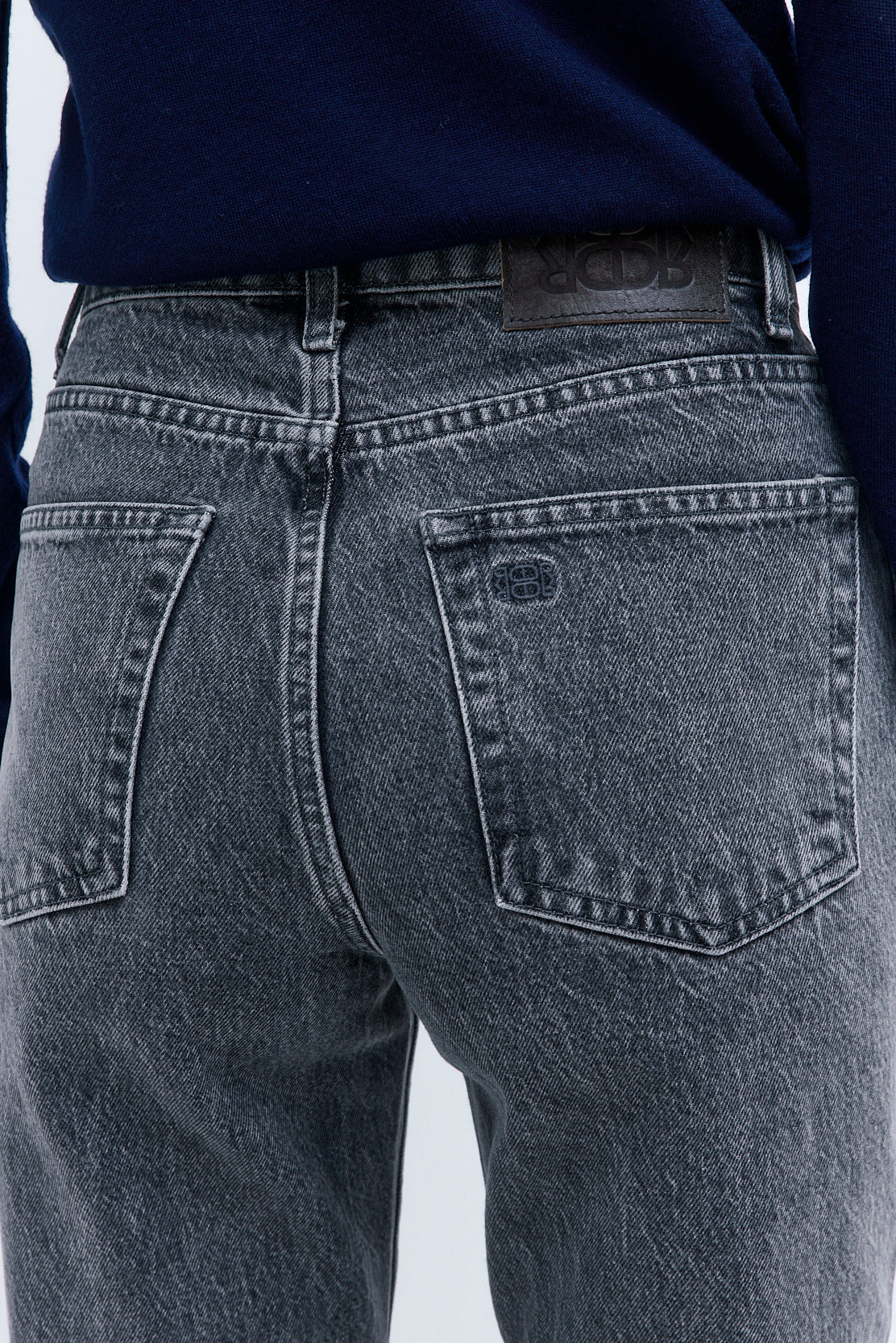 No.6| High Waisted Straight Full Length Denim - Dé Rococo