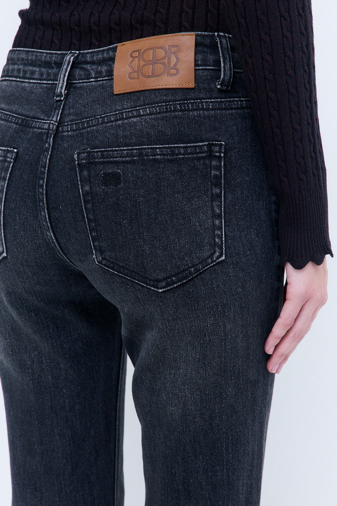 No.17| Mid Rise Bootcut Denim - Dé Rococo