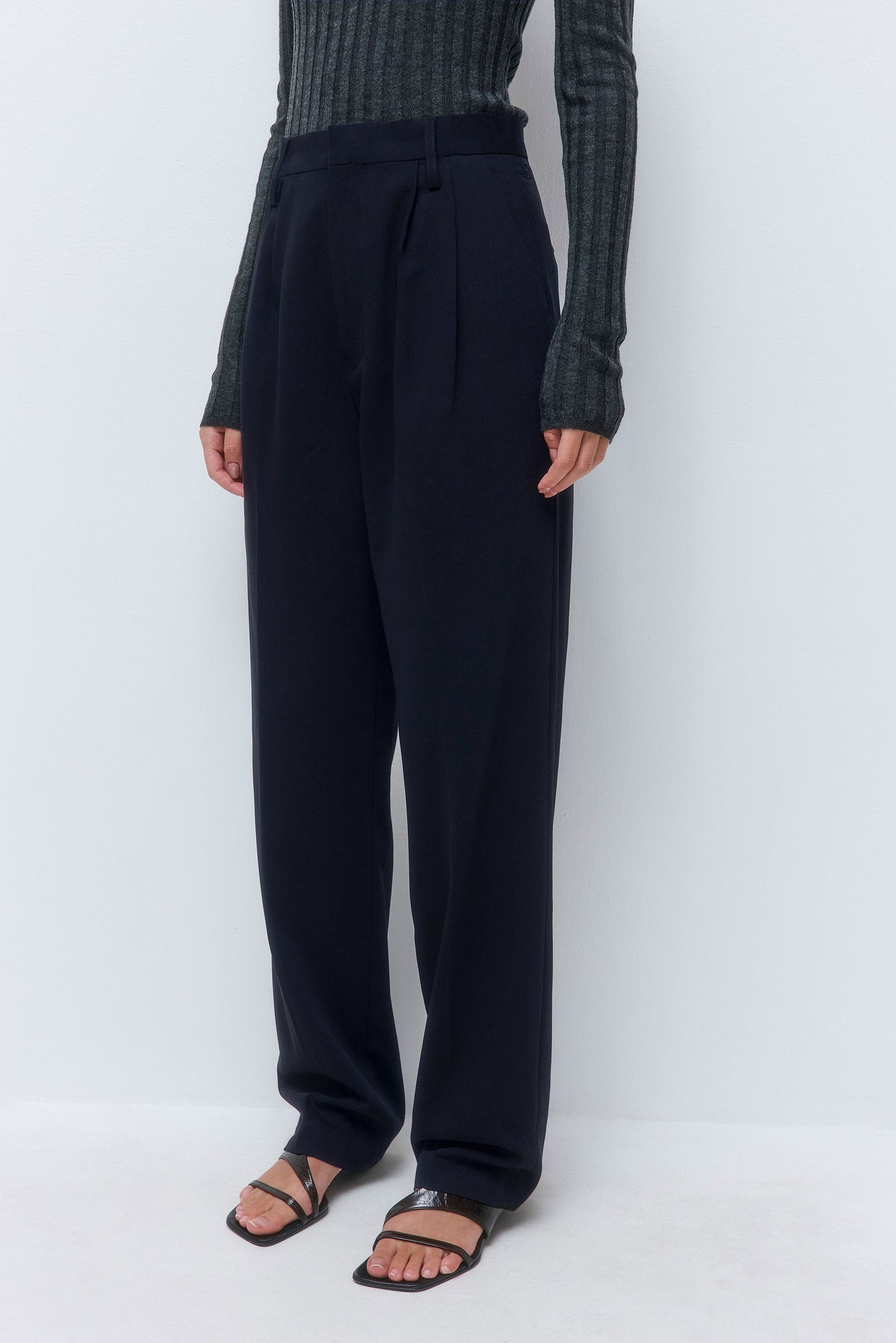 Tapered Leg Daddy Pants