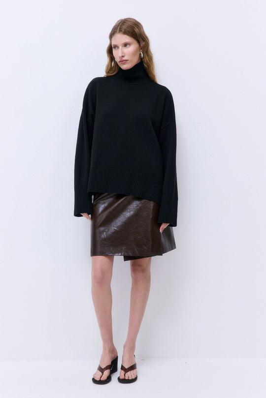 Oversized Turtleneck Jumper - Dé Rococo