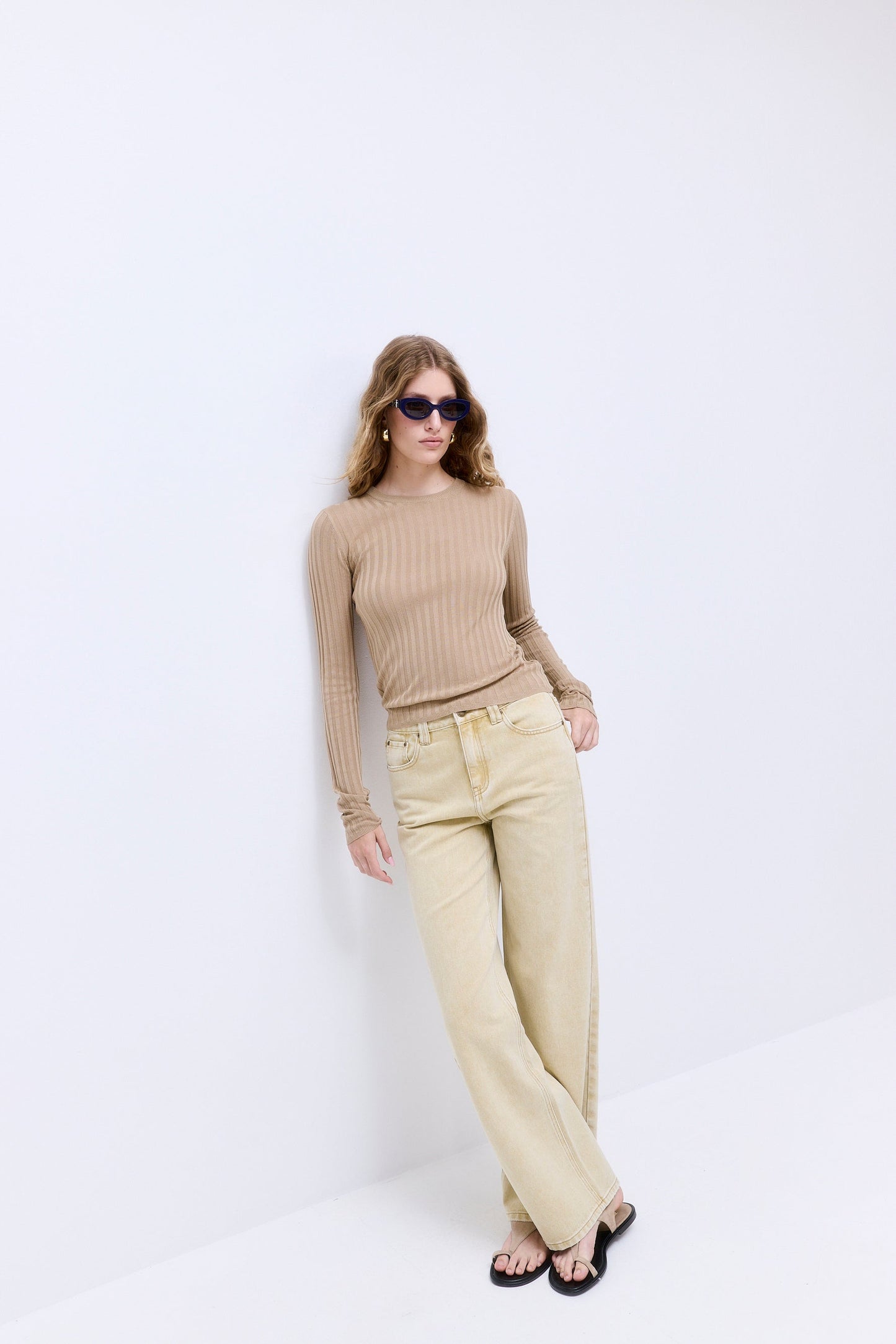 Wide Rib Crew Neck