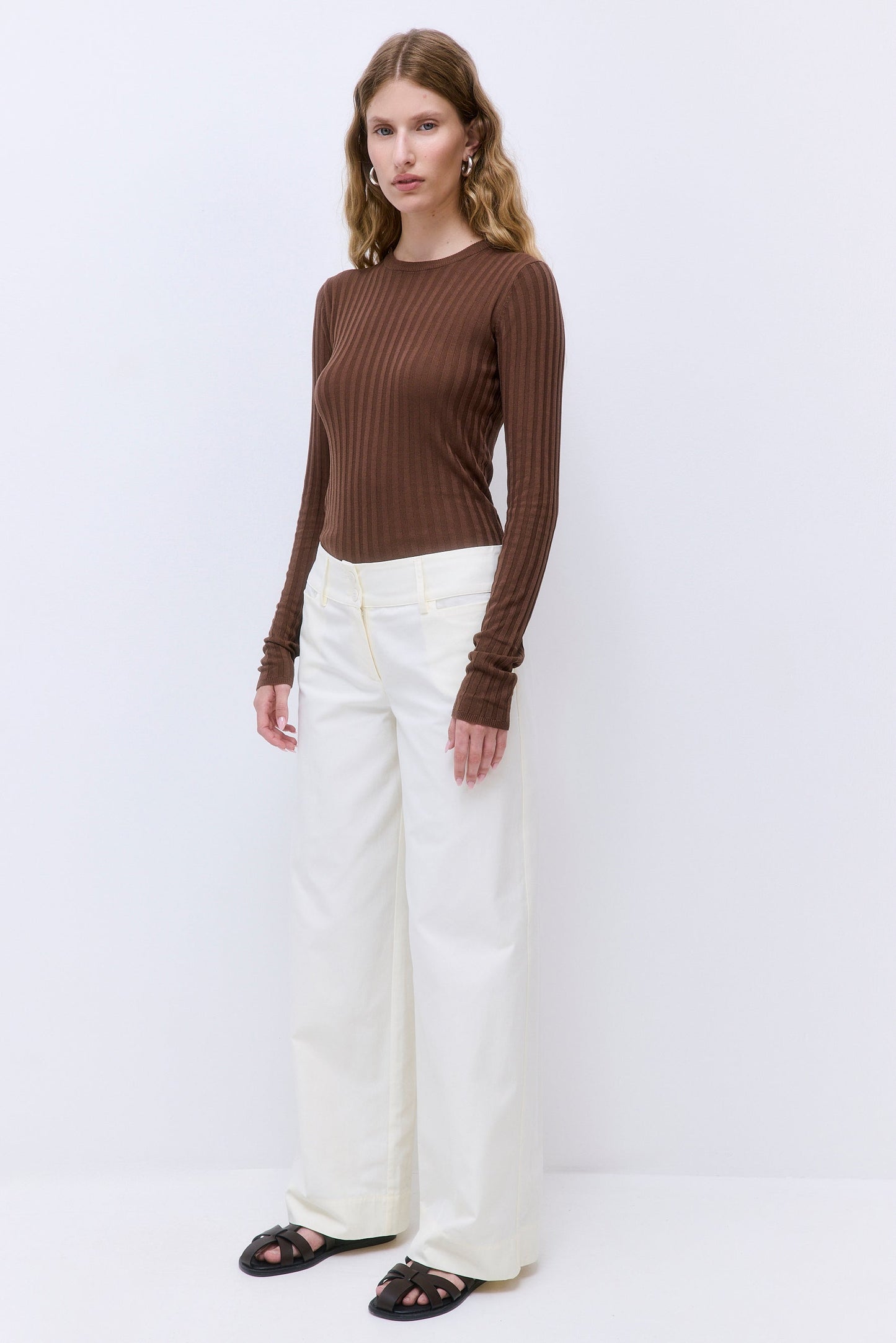 Wide Rib Crew Neck
