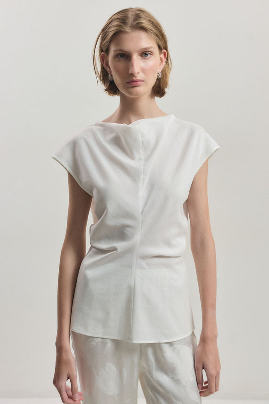 Fitted Boatneck Top