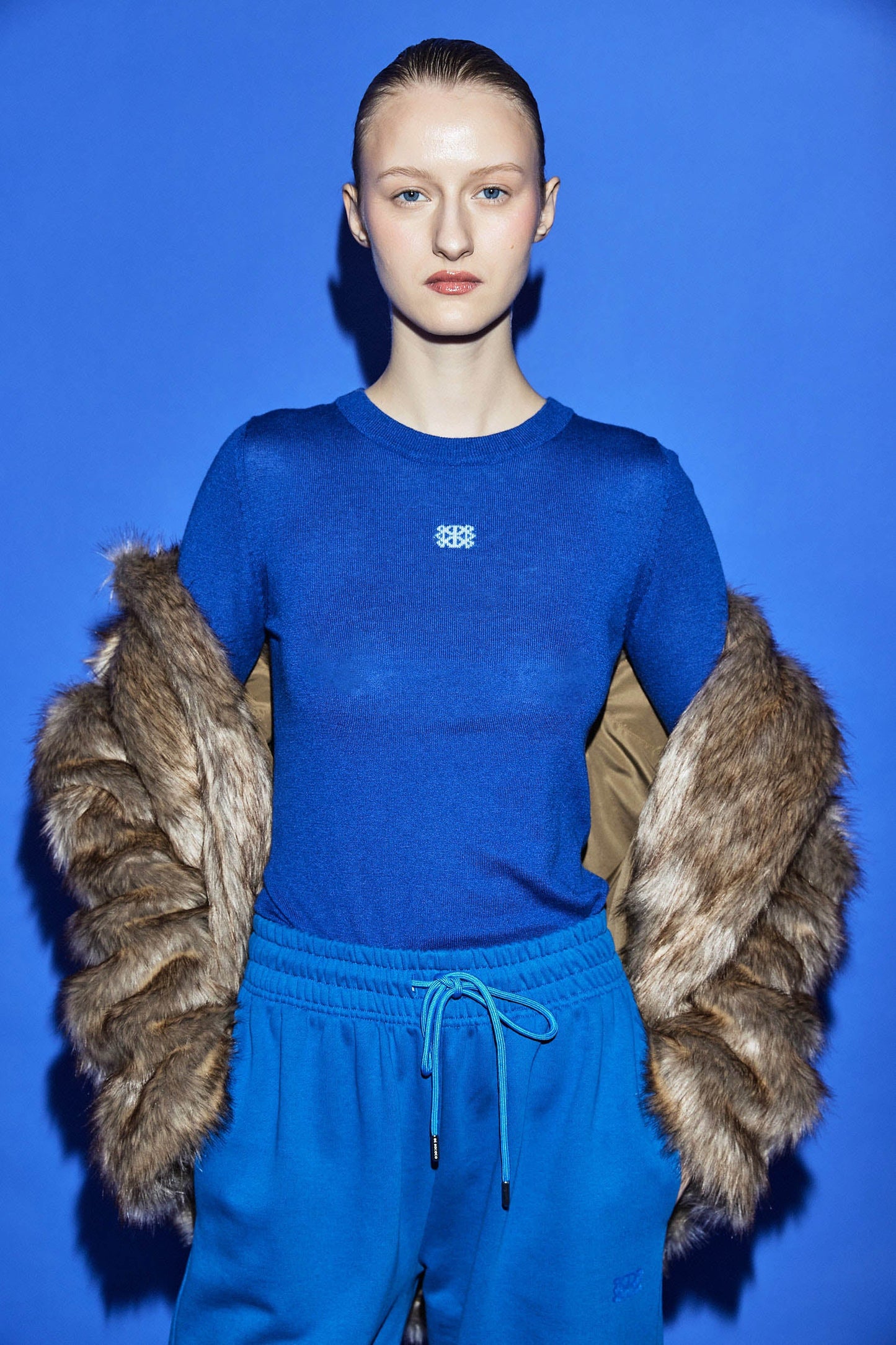 Lightweight Crew Neck Knit - Dé Rococo