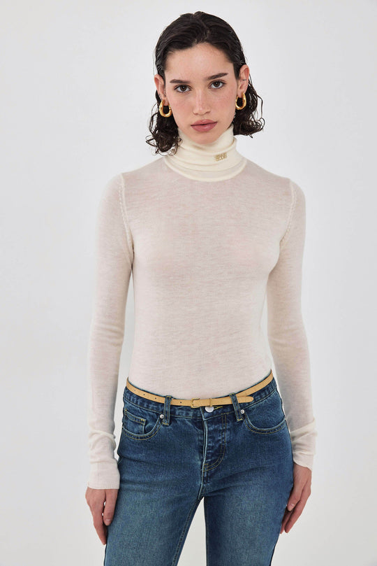 Lightweight Knitted Turtleneck Logo Top - Dé Rococo