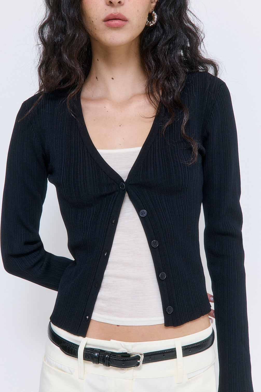 Ribbed V Neck Cardigan - Dé Rococo