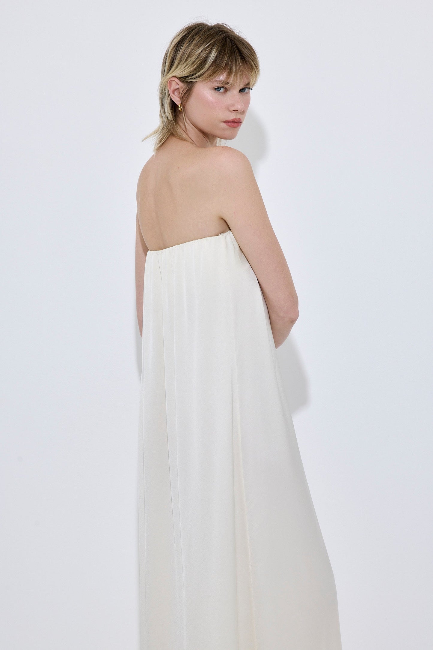 Gathered Strapless Satin Dress - Dé Rococo
