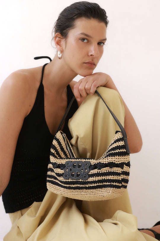 Raffia Crochet Clutch - Dé Rococo