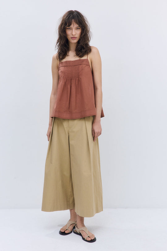 Semi Sheer Pleated Flowy Tank Top - Dé Rococo