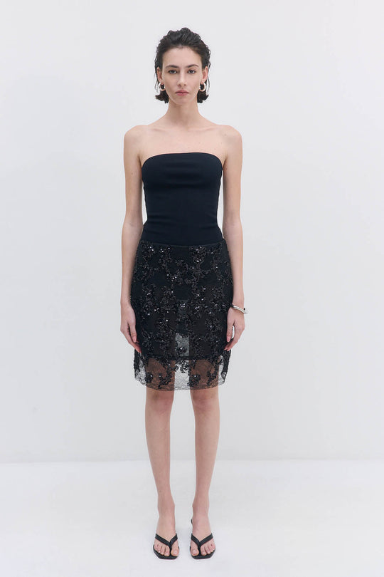 Tight Ribbed Strapless Top