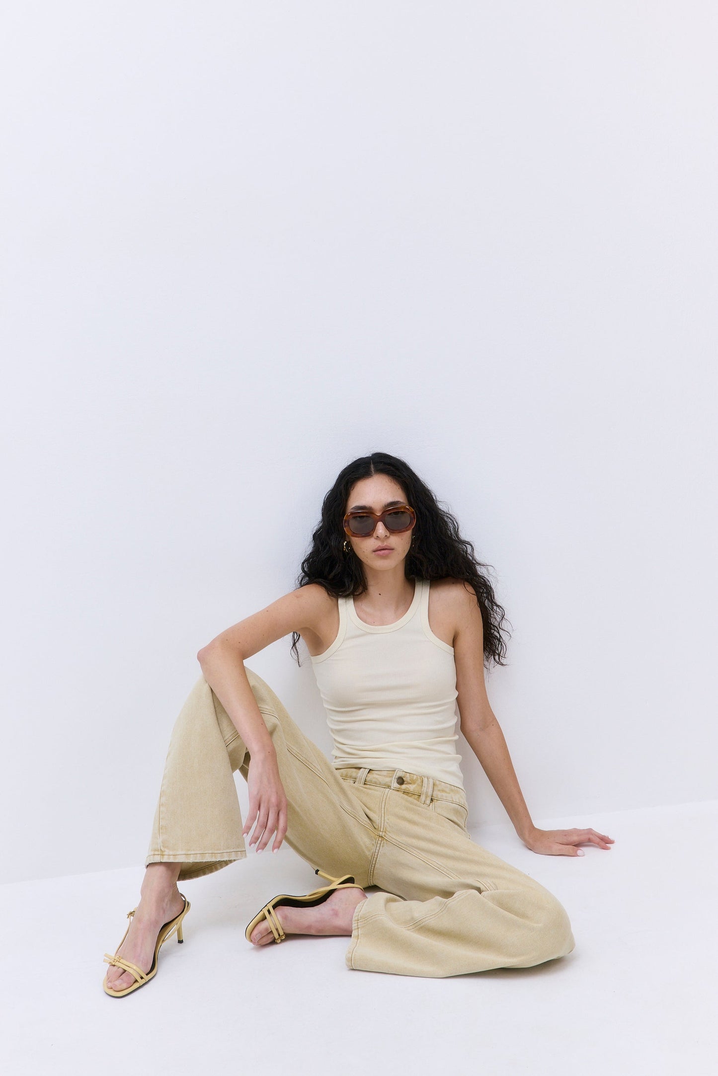 Classic Ribbed High Scoop Tank - Dé Rococo