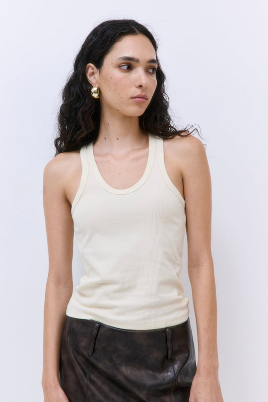 Classic Ribbed Low Scoop Tank - Dé Rococo