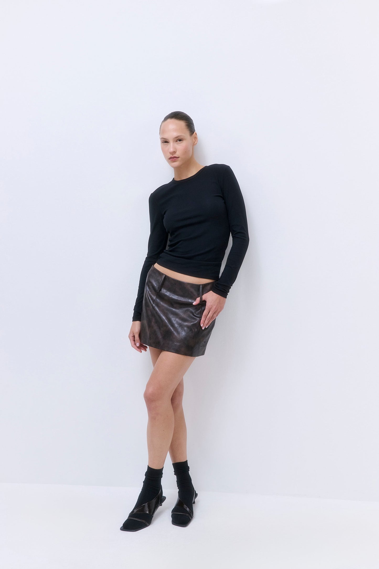 Classic Ribbed Fitted Long Sleeved T Shirt