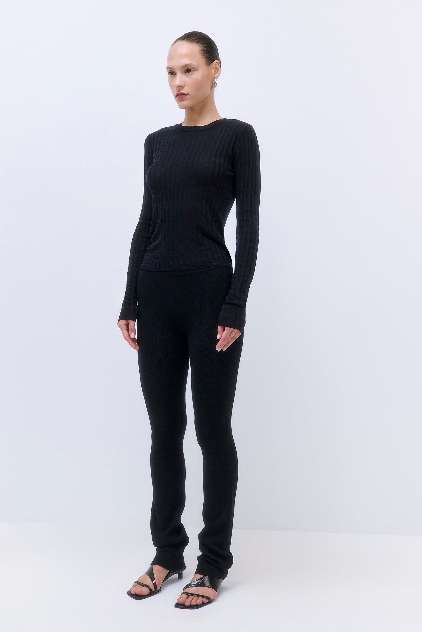 Wide Rib Crew Neck