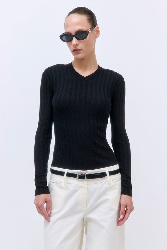Soft Ribbed V Neck - Dé Rococo