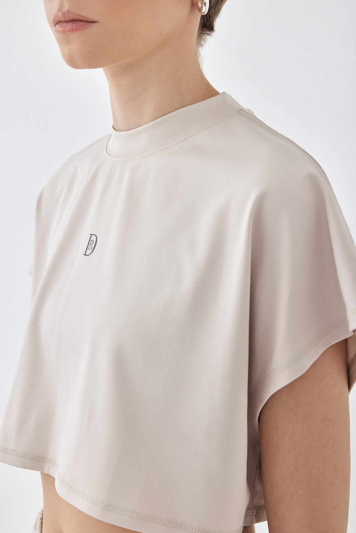 Dé Sleeveless Cropped Cover Up - Dé Rococo