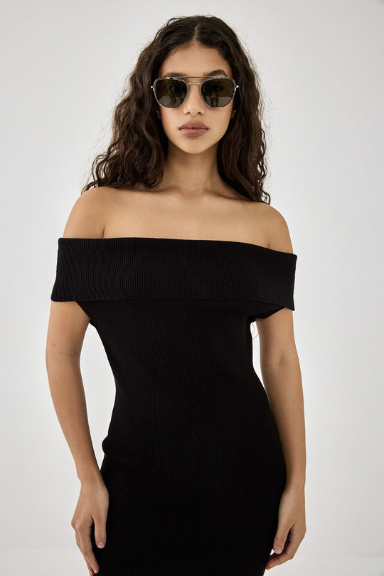 Off Shoulder Tight Ribbed Dress - Dé Rococo