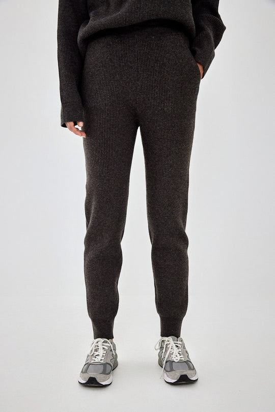 Knitted Ribbed Jogger - Dé Rococo