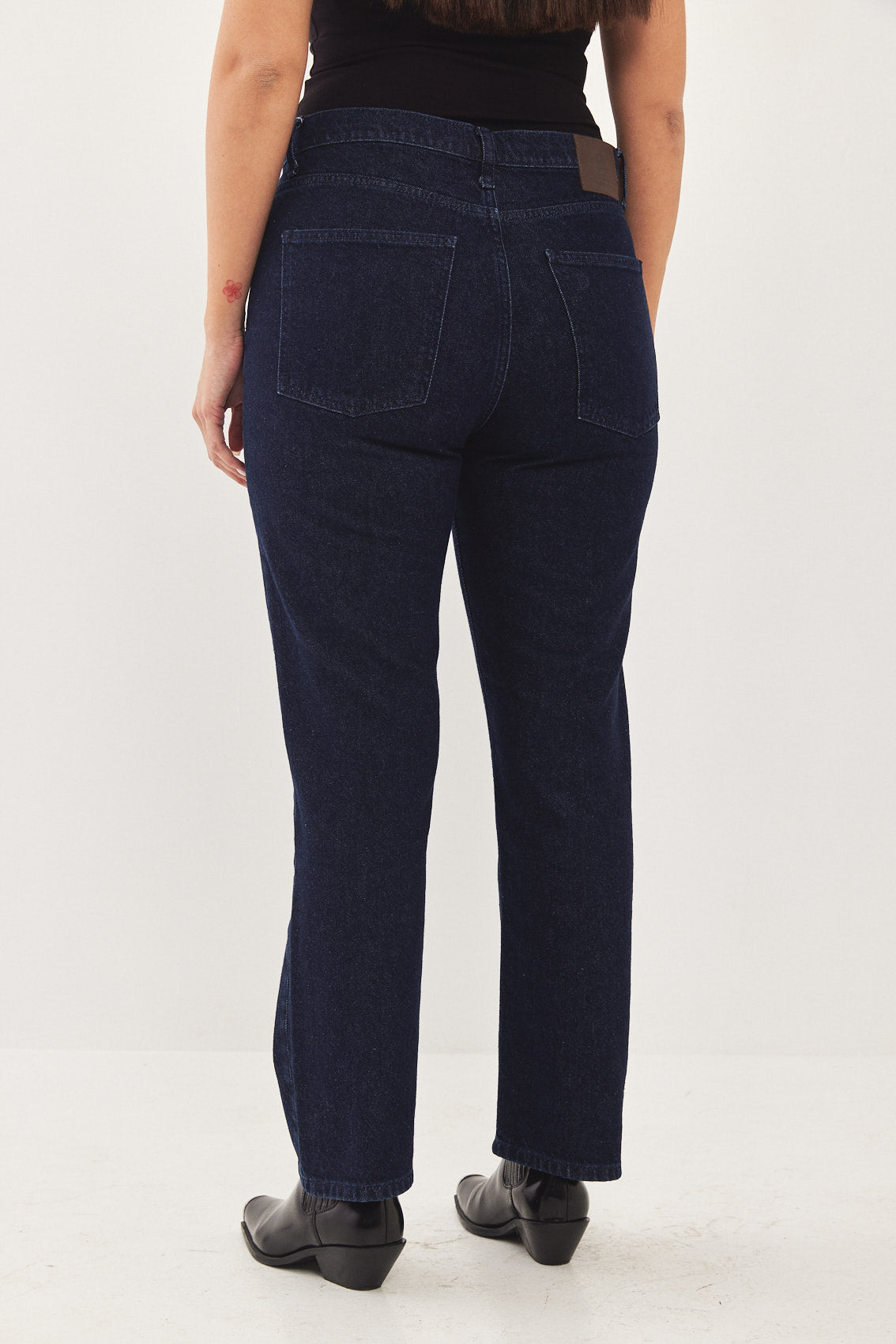 No.9| High Waist Straight Cropped Denim - Dé Rococo