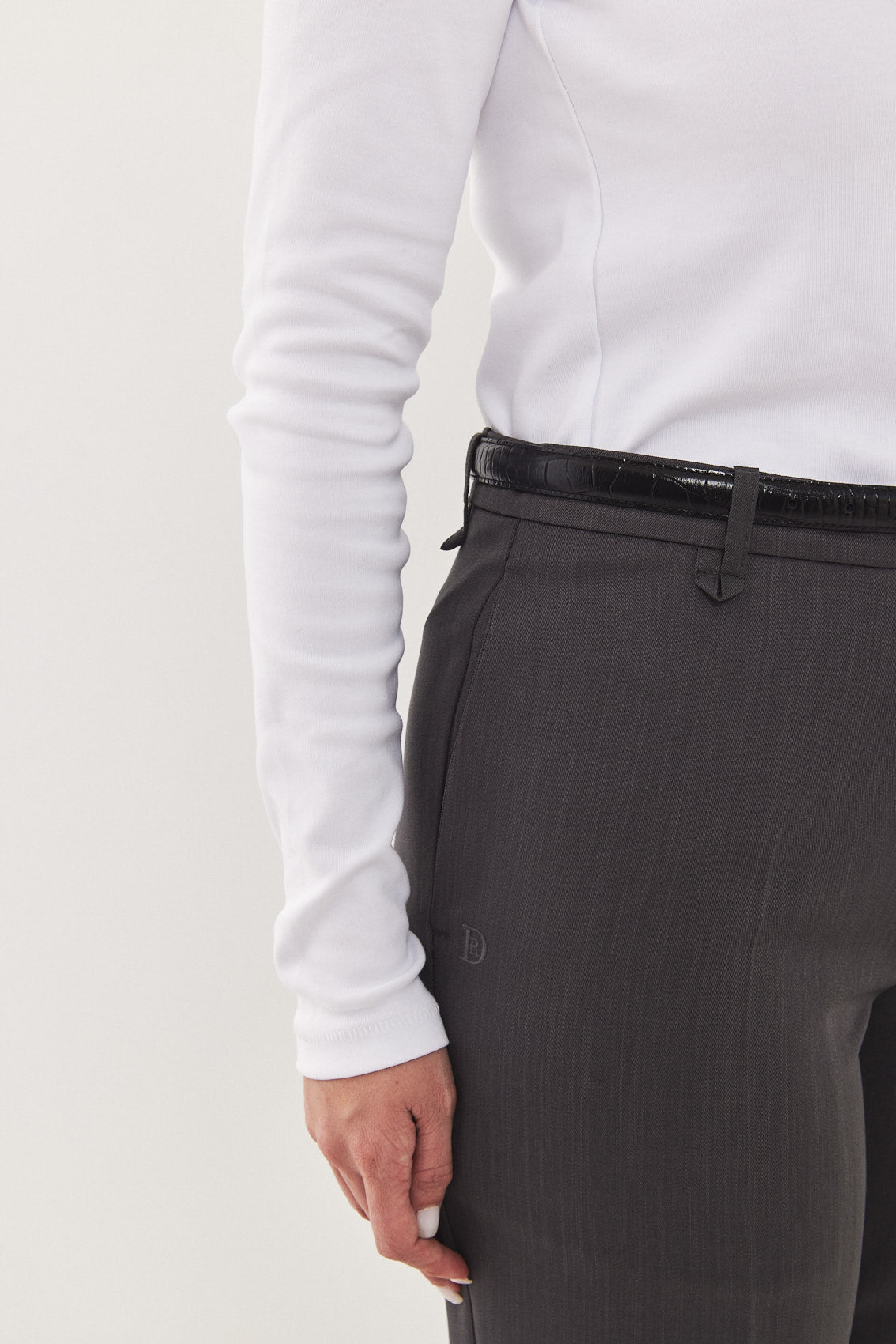 Mid Rise Slim Daddy Pants - Dé Rococo