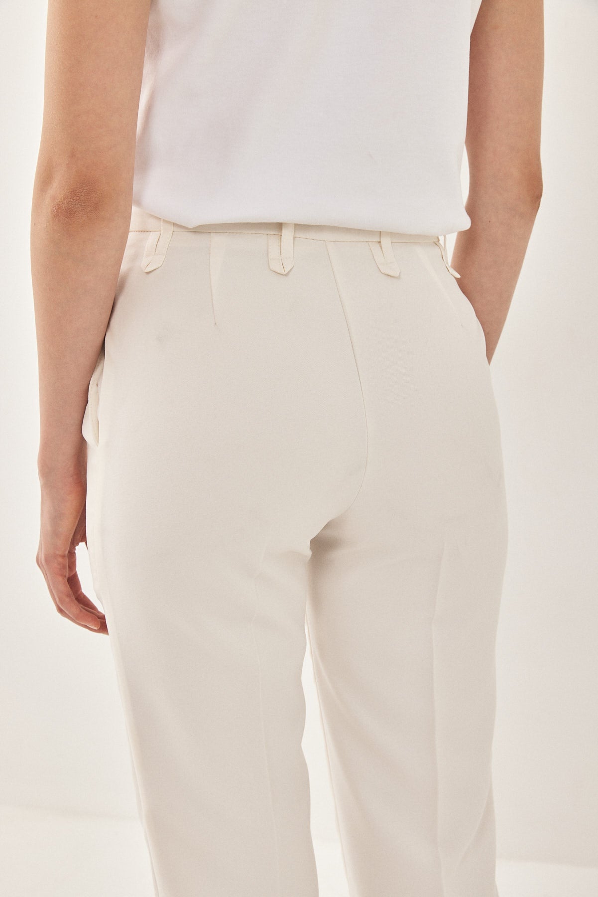 Mid Rise Slim Daddy Pants - Dé Rococo