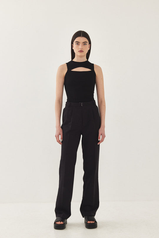 Frontal Cut Out Ribbed Tank Top - Dé Rococo