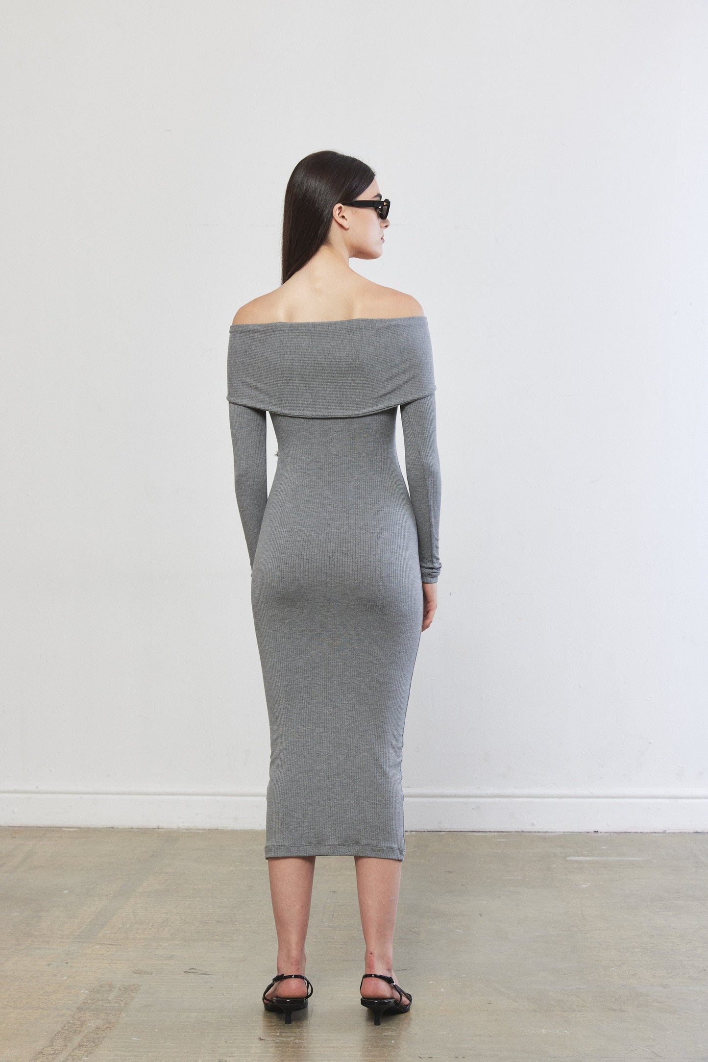 Off Shoulder Ribbed Dress - Dé Rococo