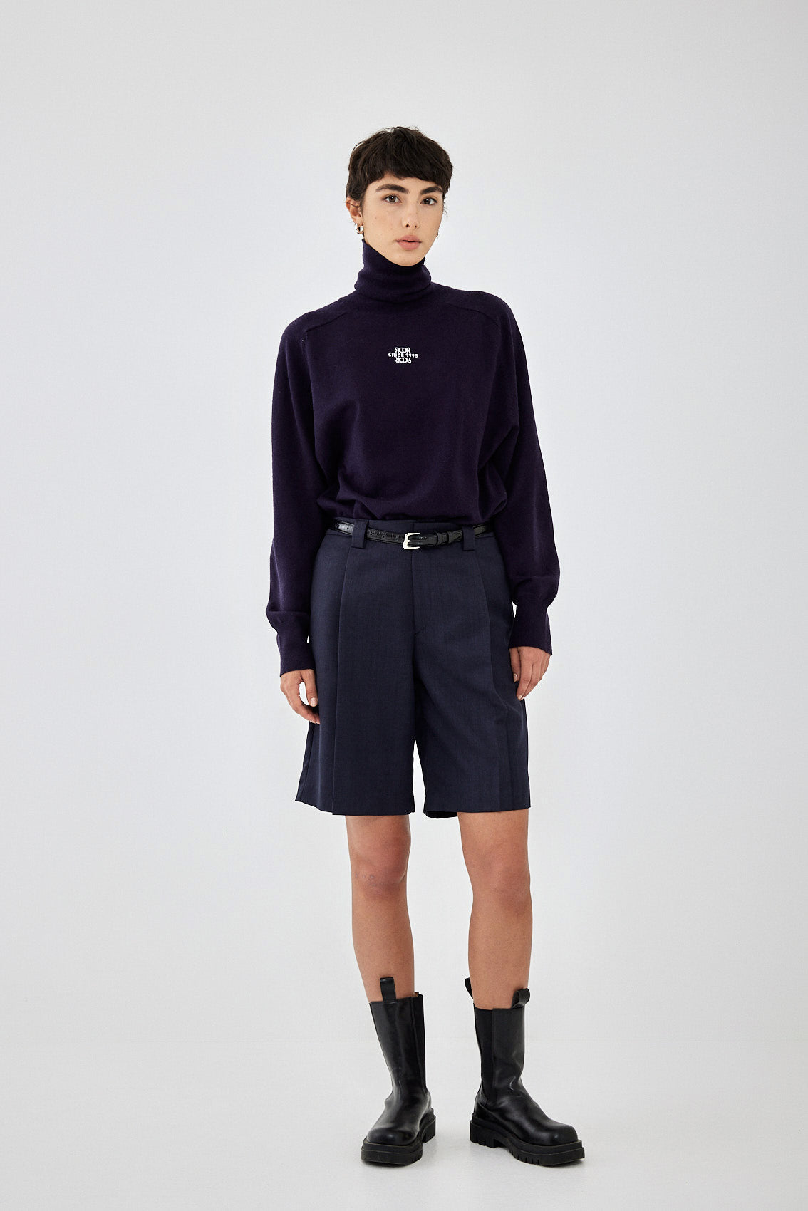 Thin Knitted Turtleneck Top - Dé Rococo
