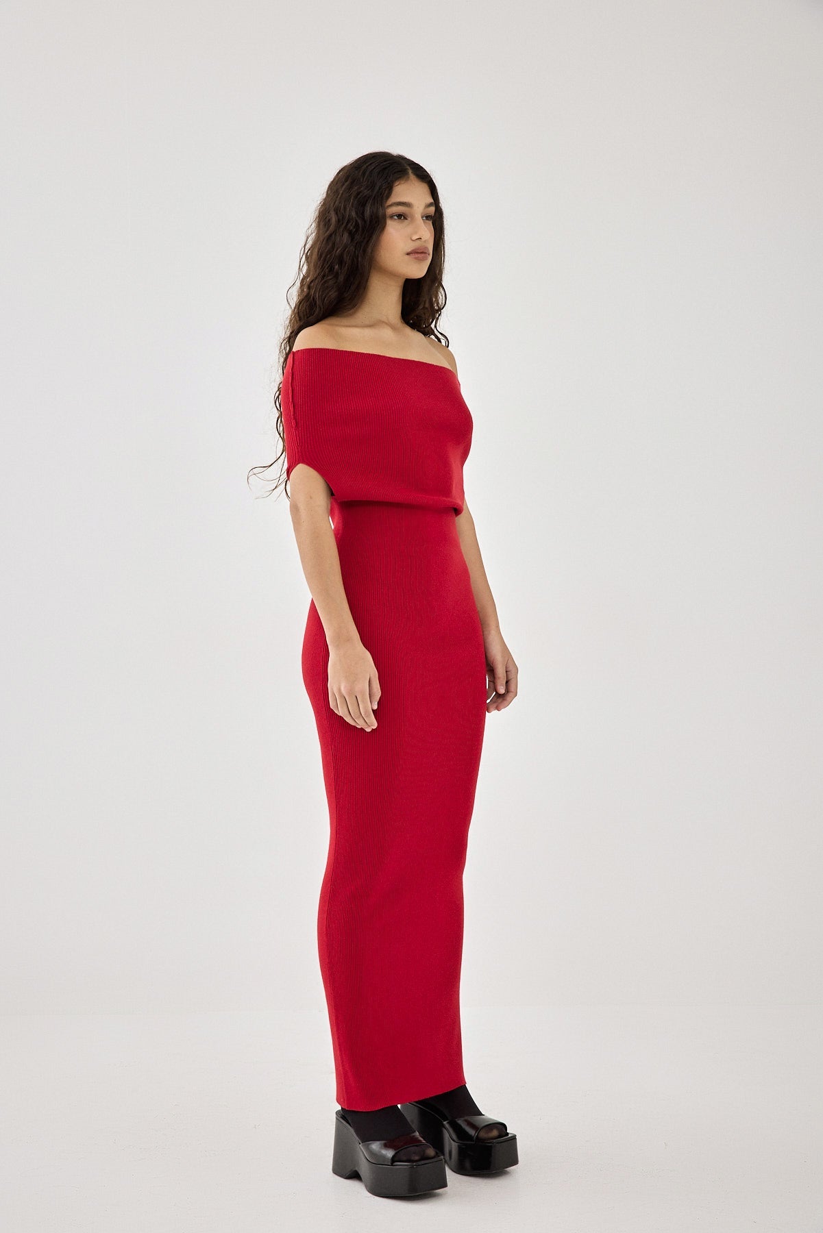 Off Shoulder Tight Ribbed Dress - Dé Rococo