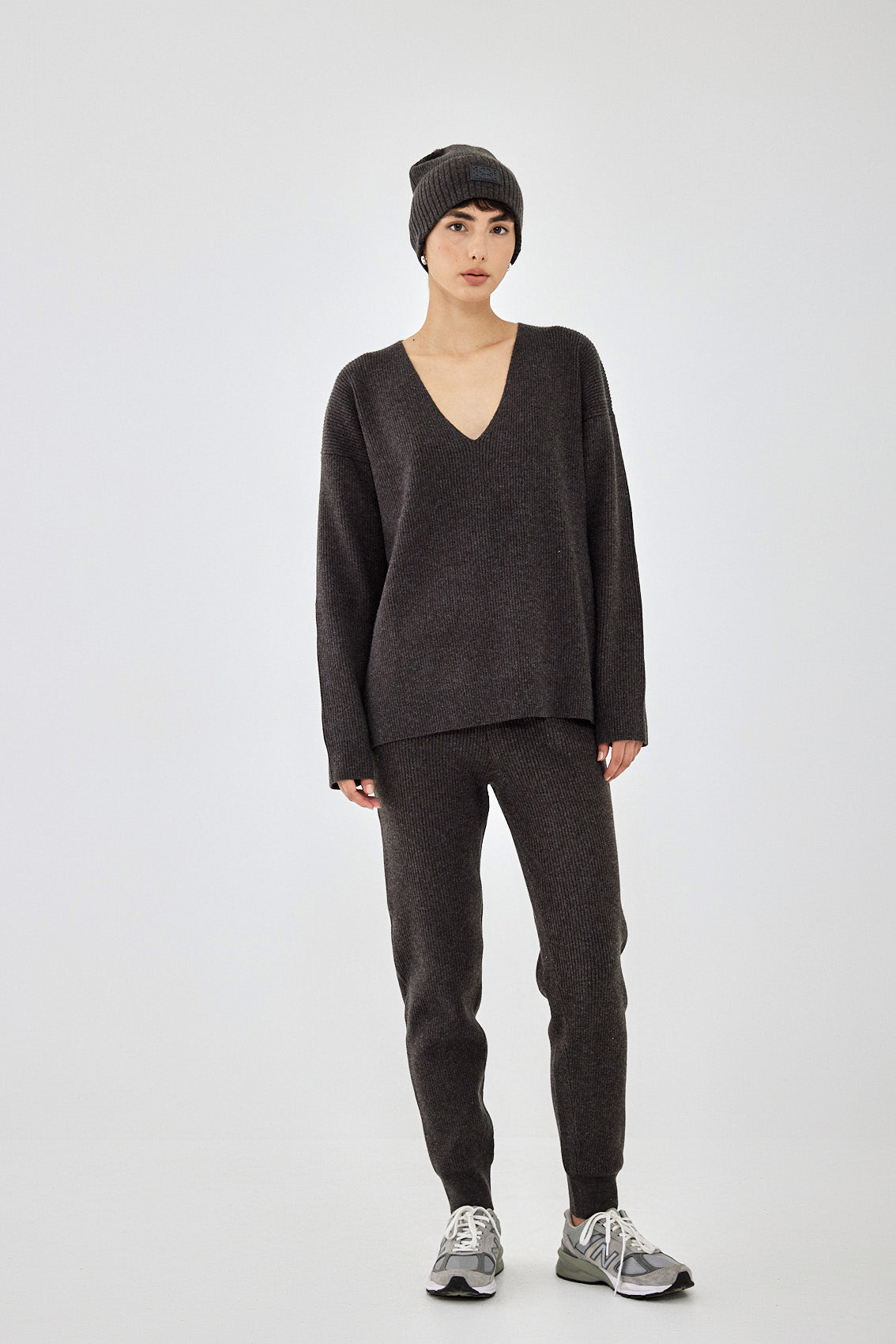 Knitted Ribbed Jogger - Dé Rococo