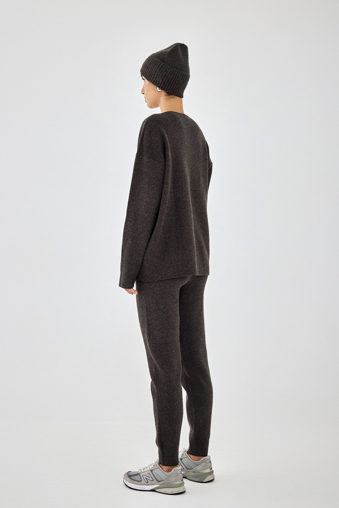 Knitted Ribbed Jogger - Dé Rococo