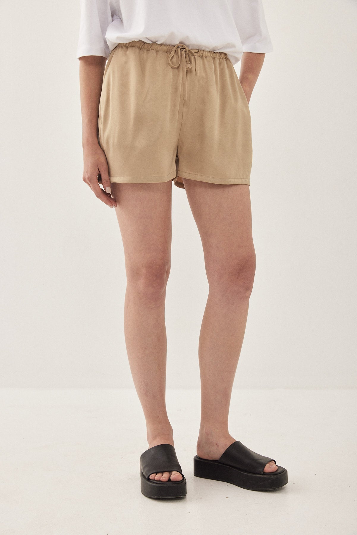 Satin Drawstring Shorts - Dé Rococo
