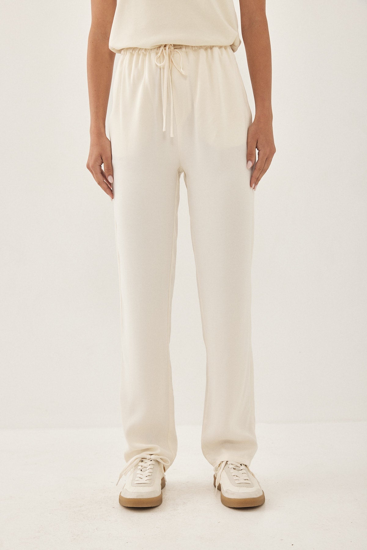 Satin Drawstring Pants - Dé Rococo
